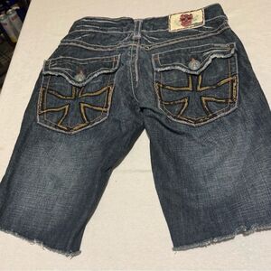 VTG LAGUNA BEACH‎ Rare men 29 Dark Denim Shorts , skulls hardware Embroidery